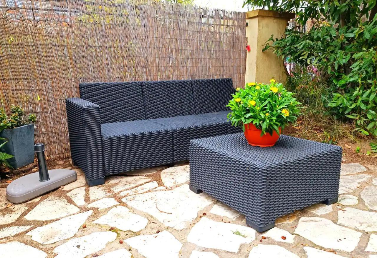 Studio Au Calme Tout Confort Proche Des Plages - Jardin Wifi Parking Fréjus Esterno foto