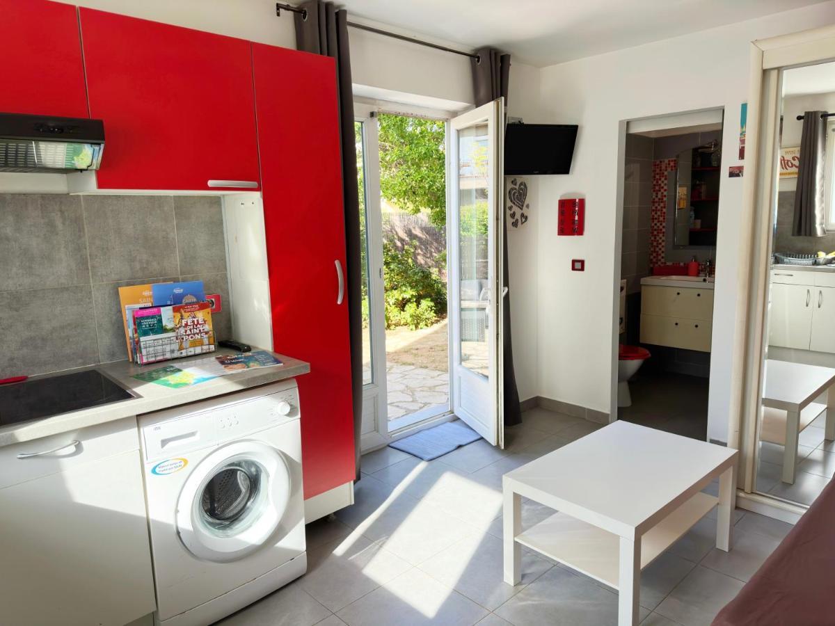 Studio Au Calme Tout Confort Proche Des Plages - Jardin Wifi Parking Fréjus Esterno foto